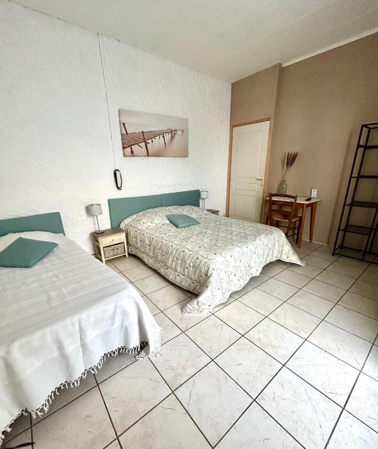 Les Voyageurs Otel Charols Dış mekan fotoğraf