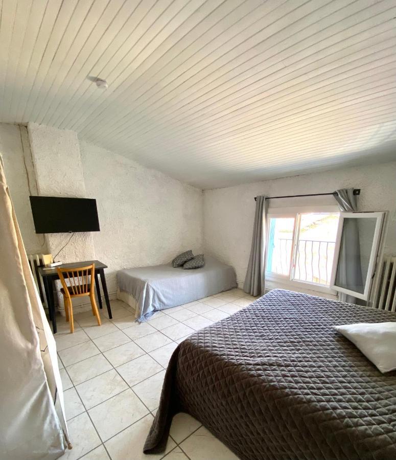 Les Voyageurs Otel Charols Dış mekan fotoğraf