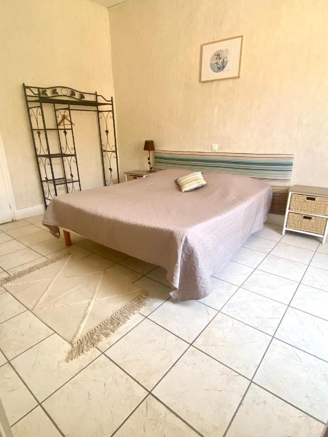 Les Voyageurs Otel Charols Dış mekan fotoğraf