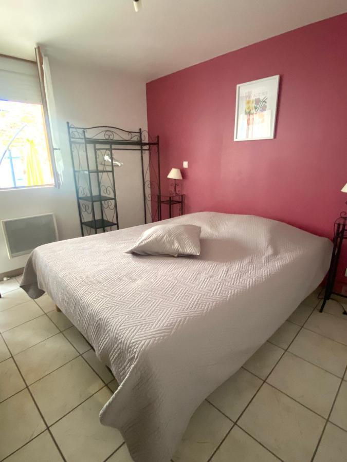 Les Voyageurs Otel Charols Dış mekan fotoğraf